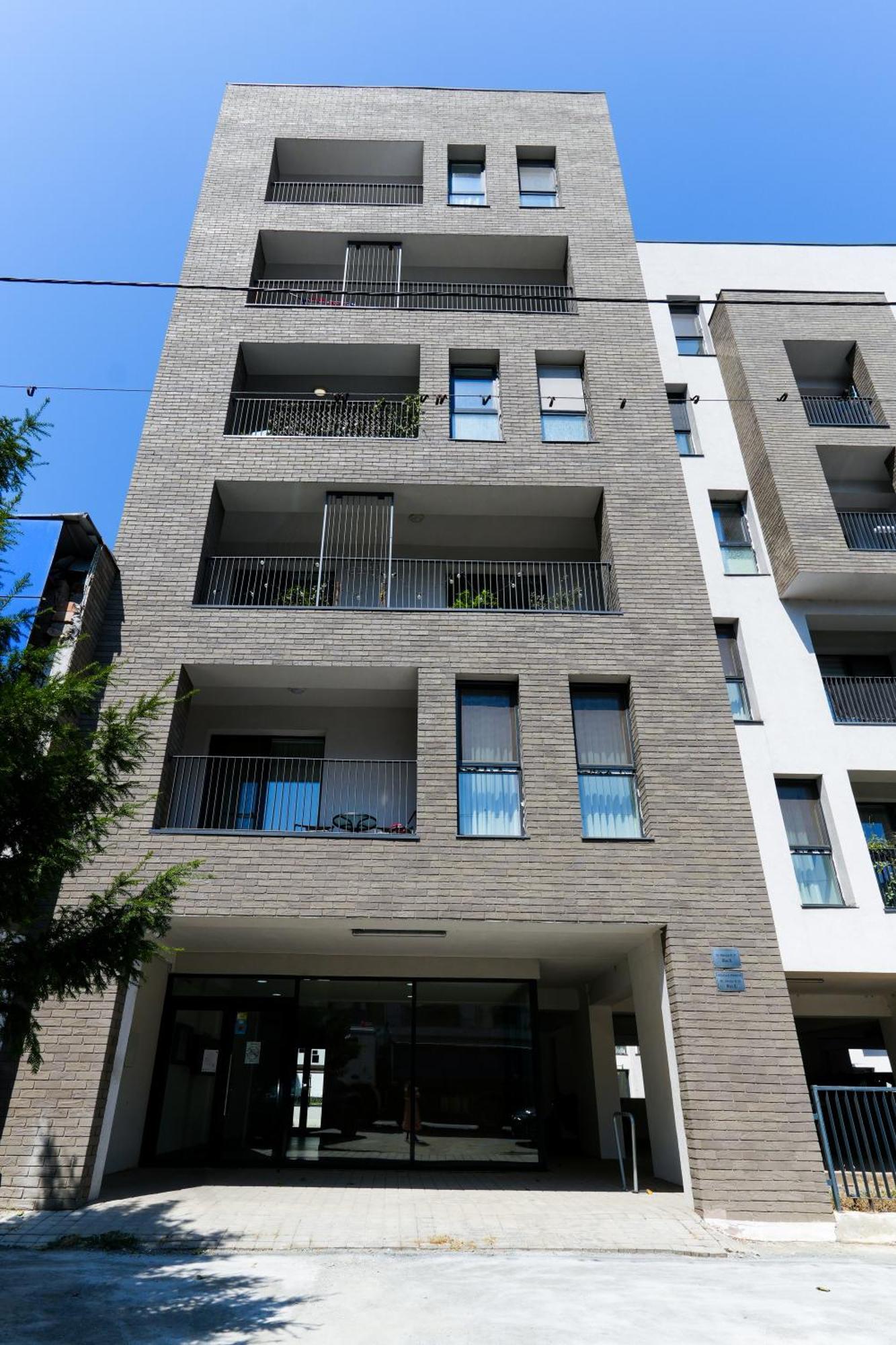 Maria - Modern Apartment With Parking And Workspace บูคาเรสต์ ภายนอก รูปภาพ